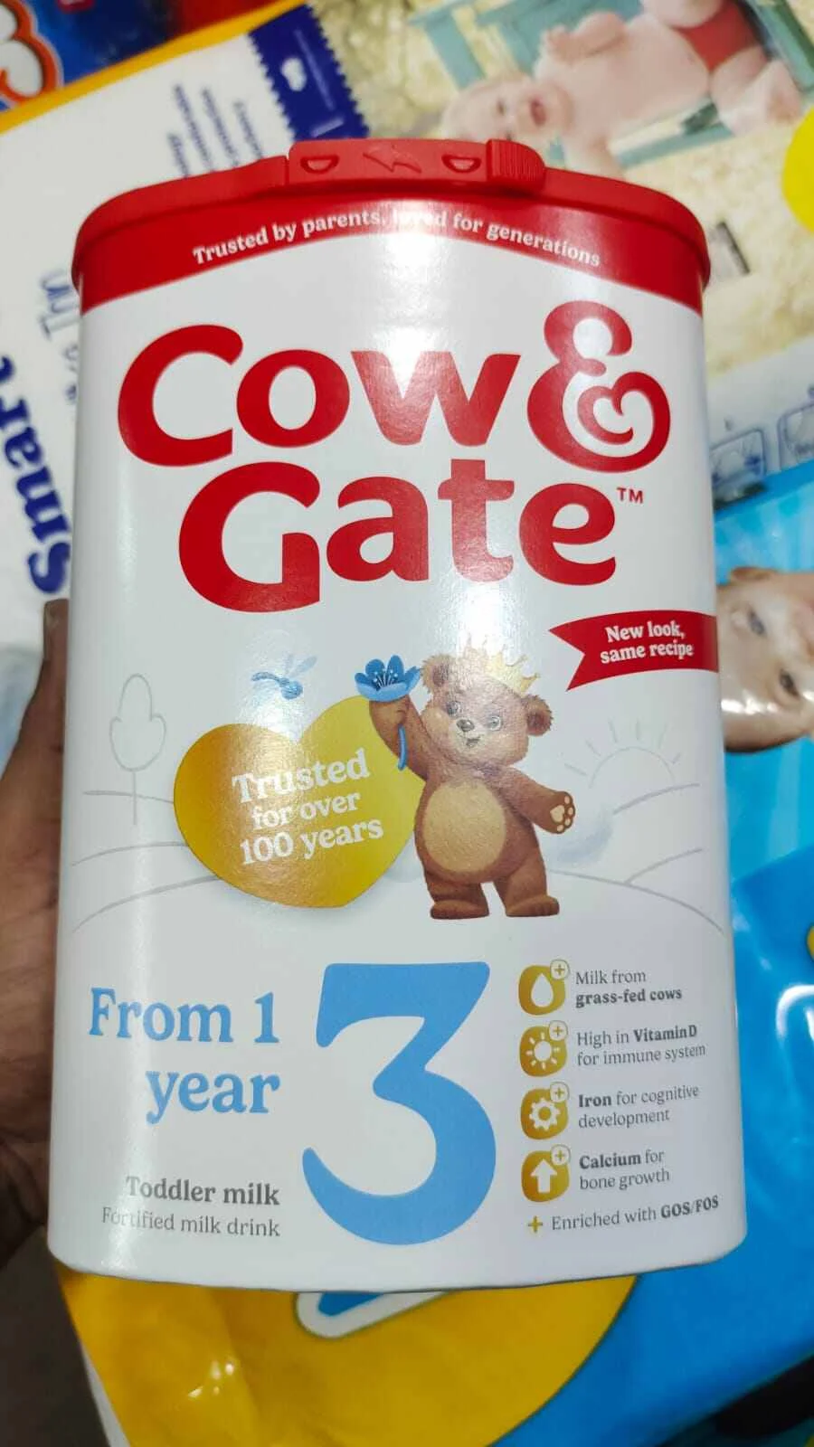 93e5dd998a5fd0a7348fc93f385e79fc.webp Cow & Gate 3 Toddler Baby Milk Powder (1-3) Years -800gm